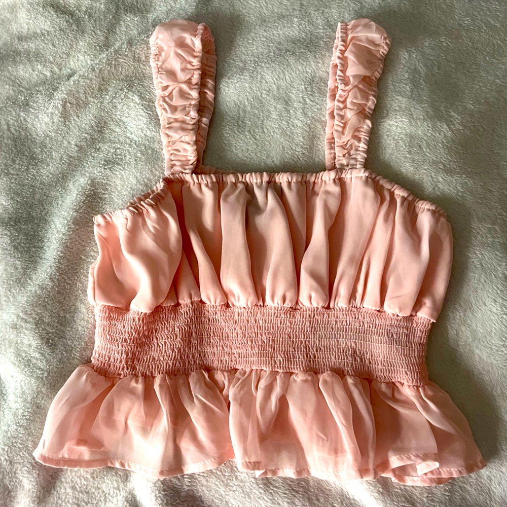 Light pink cropped shirt